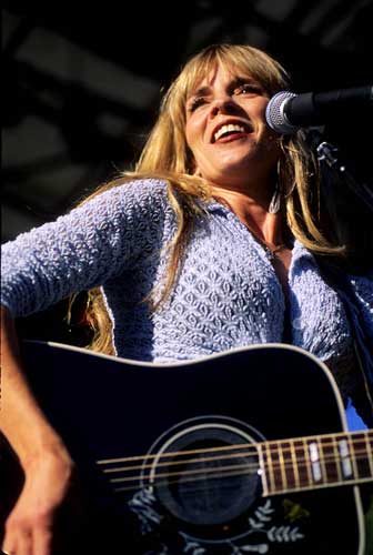  Carlene Carter