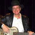 Gary Lucas